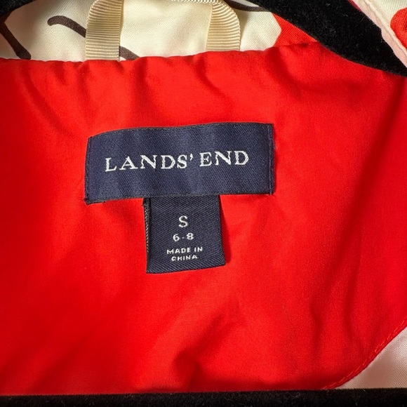 Lands’ End Women’s Floral Raincoat Jacket Red Poppy Print Size Small 6-8 - Picture 2 of 4